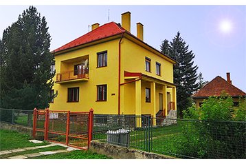 Eslovaquia Privát Partizánska Ľupča, Exterior